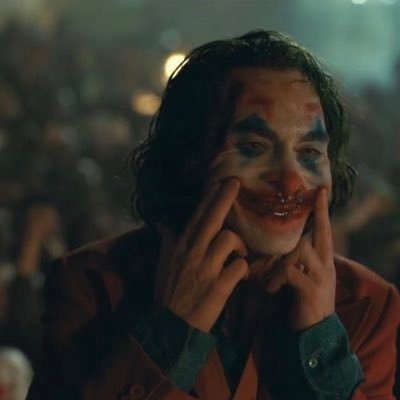 tinyslimedyou's profile picture. this deluxe is all cap ts is not real. fmoig @am0urtinyy