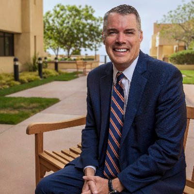 Braun Family Dean's Chair, @PepperdineSPP, Sr Fellow, @DavenportInst. Seeing public policy differently from here. In His Service.  Retweets≠endorsements