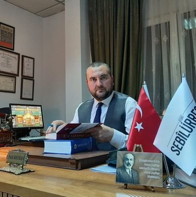Gazeteci-Yazar -
Sebilürreşad GYY -
TÜRDEB Genel Başkanı -
Başkent Adana Platformu Başkanı