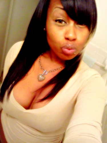 Single. #ODU . Follow my new twitter @RealBombShell !!!!