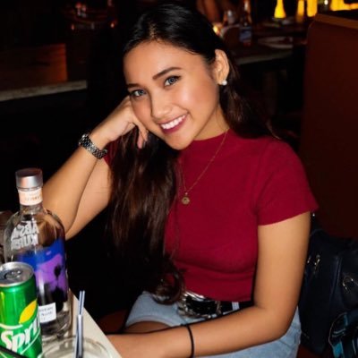 nadineegracee's profile picture. HSS | UST | AB | GS | Ｋｕｍｂａｙａ
#gandangmorena 👸🏽✨