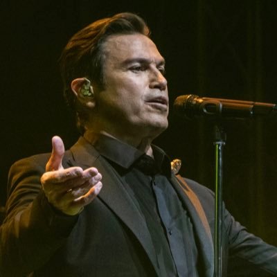 This is the OFFICIAL Mario Frangoulis twitter page. This page is run by the https://t.co/nf53nnpXQp team!