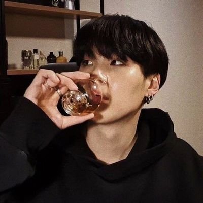 —𝓟𝓮𝓷𝓰𝓪𝓻𝓪𝓷𝓰 𝓒𝓮𝓻𝓲𝓽𝓪 𝓣𝓲𝓭𝓪𝓴 𝓐𝓮𝓼𝓽𝓱𝓮𝓽𝓲𝓬 —
Update kalo lagi senggang soalnya sibuk ngbucinin OT7 💜 / IG : lilacbii