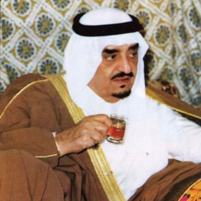 _we_f's profile picture. 