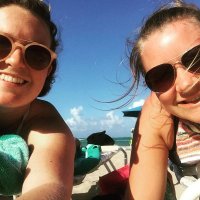 Claire Niech (@claireniech) Twitter profile photo