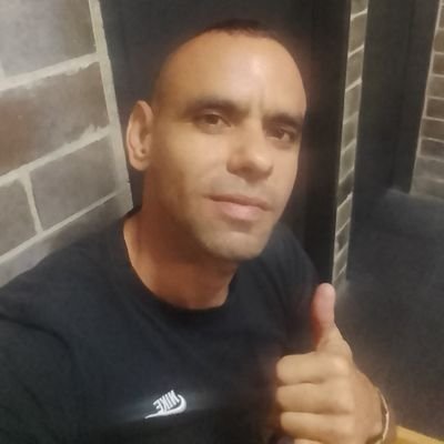 Activista
en contra de las enfermedades almaticas
depresión, desaliento , frustración y temor
don't stop fight
🔥יהוה נצחי🔥