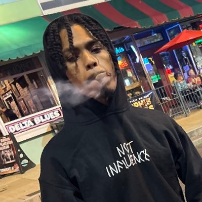 Artist | Dm or email KeeKarter@gmail for features or business | #LLDR