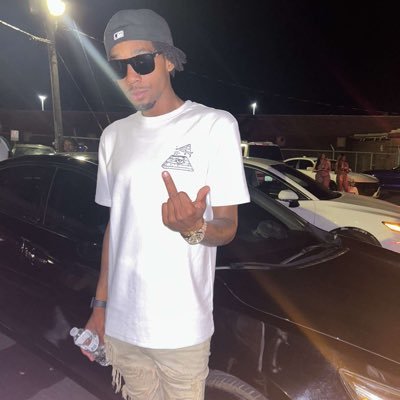 ▪️Youngest in charge ▪️Long Live Esco 4L 🖤 ▪️SC & IG @street_jefe