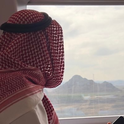 alihk404's profile picture. 