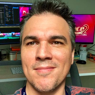 Film & Video Editor on #NotForNothing #DirtyOldMan @francetvslash @ThisGuyEdits @74Gear. Host of @HKast4. Editing instructor. Storyteller at ❤️. Hate nazis.