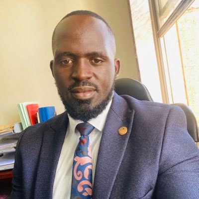 LAWYER, UBUNTU , Health Fitness enthusiast, Realist# promoting legislative accountability, Rotaractor-Ardent Arsenal supporter 🗣