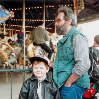 TonnerreDuCol's profile picture. Membre du peuple qui n'est rien.
Viens écouter mes critiques musicales sur TT !