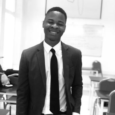 Etre capable de vivre sa vie à sa manière. Ingénieur Statisticien Économiste. Un homme intègre 🇧🇫 😉 . Ps: Otaku ,aime trop les livres,