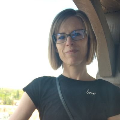 MartaSvob007's profile picture. Běhám pomalu, ale zato rychle čtu. ;-)