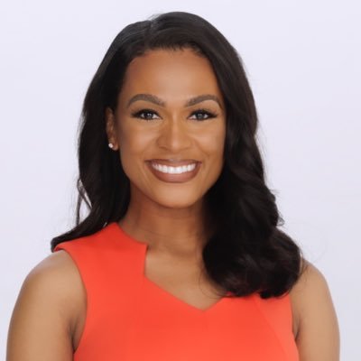 Emmy-nominated Weekday AM Anchor @koconews. A Texan living life in OKC! @TCU Alum. AKA 1908 💕💚 RTs/links ≠ endorsements.