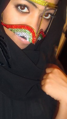 AmmonaAlM's profile picture. Fairly Local.