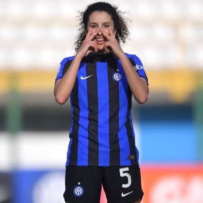 footdz_fem's profile picture. الكرة النسائية شغف، تحدي و انجازات ⚽️❤️