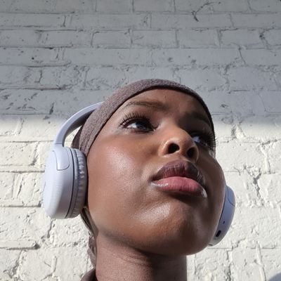 Politics Graduate, Film Lover, Bookworm, Creative at heart...
MadeinSomaliland✌️
Lost Boys, via https://t.co/EdWcRZwXkJ