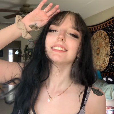 worrse's profile picture. 24