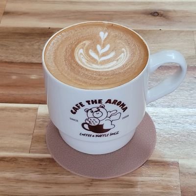 jcy1611's profile picture. 詩,TSLA,BTC,DOGE