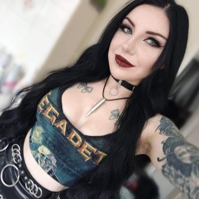 ThrashMetalDoll Profile Picture