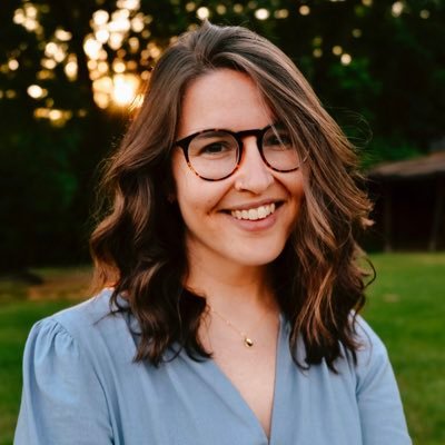 syd_lit's profile picture. I love you. I'm glad I exist.