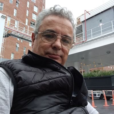 ElFavio2's profile picture. Cordobés, Liberal 🇦🇷

https://t.co/xHYBYCyJrP cuenta de respaldo.