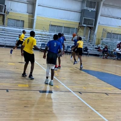 16 year old from the (nassau) basketball. emmittsmith1101@gmail.com (class of 2028) (5’10 point guard) southeastern preparatory academy 3.0gpa
