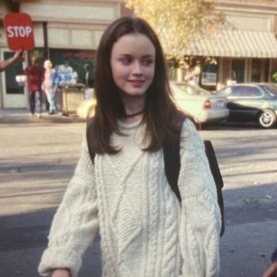 stdybia's profile picture. your fav it girl ✨• daily • #studytwt