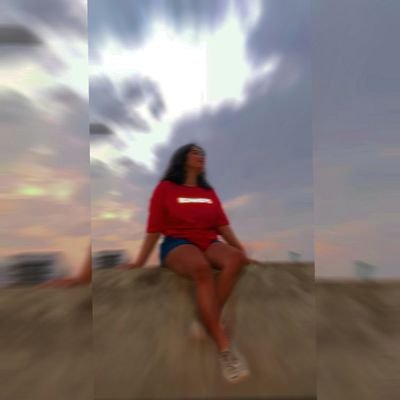 Bhumika89745265's profile picture. attention plz 📌