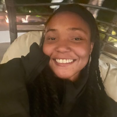 SheridanRobins6's profile picture. Food is life