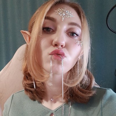 Alana Moonさんのプロフィール画像