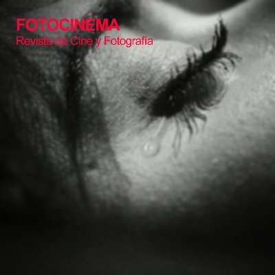 Revista científica de cine y fotografía, que aborda el estudio, análisis, conocimiento, historia y reflexión sobre el cine y la fotografía.