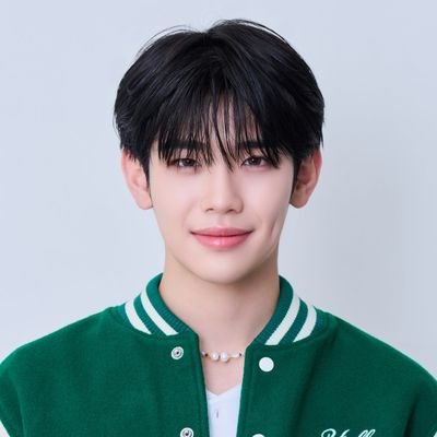 taerae_k's profile picture. wakeonez debut