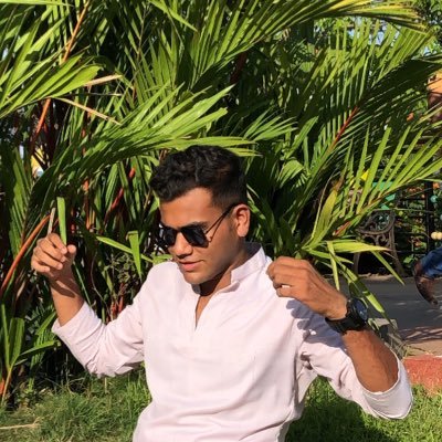 KhanZaid_K's profile picture. kabhi lit kabhi shit