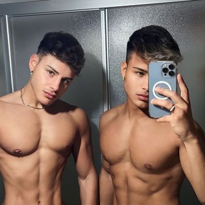 chiadenmanu's profile picture. fanpage di @realdenisdosio @manueldosio_
mi trovate anche su instagram:denis_manuel_dosio_viamo