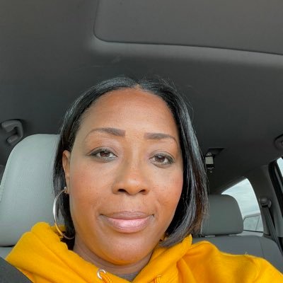 LesliePerr79127's profile picture. 