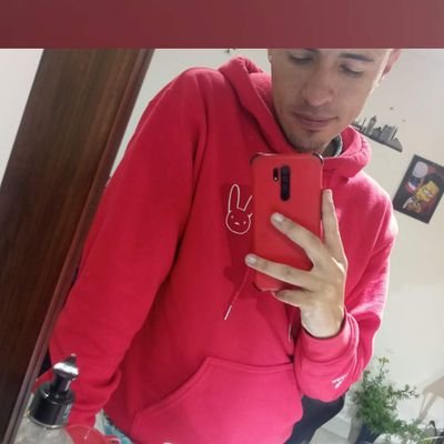 MaoCaceres01's profile picture. EL AMOR SE ACABA , EL FUTBOL NO!