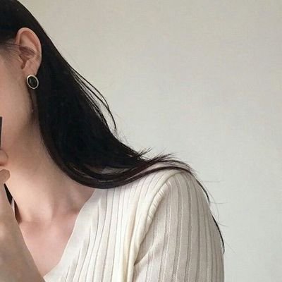 studiesby_angel's profile picture. hi! i'm new in #studytwt | humms student 📝