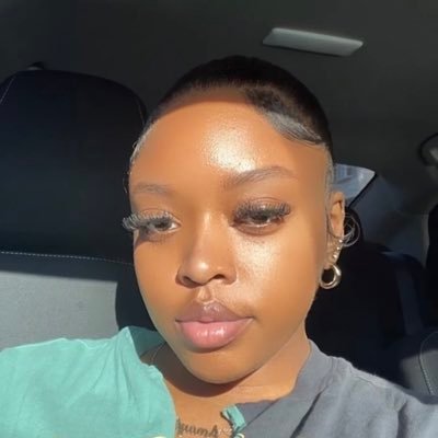 amayasymonee Profile Picture