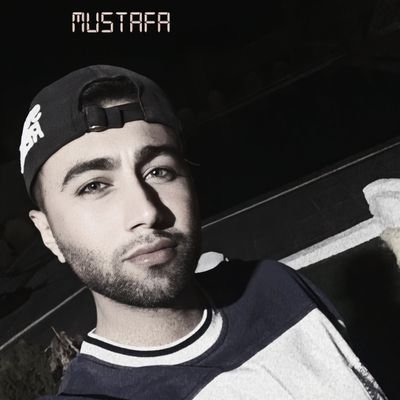 wustafa321's profile picture. bir serseriyim ve böyle iyi