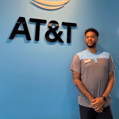 jwigs__'s profile picture. AT&T RSC @ Gastonia ⛽️🏡|| All opinions are my own.||