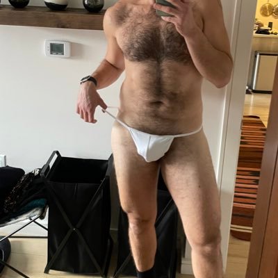 6’4” hairy vers pig. NSFW. Kinky. Sweaty. Horny. NYC DM me.