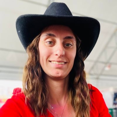 ashleysnowxx's profile picture. ✨ Finally finding myself again ✨ | Ashley | 27 | Canada 🇨🇦💜 @mariocervoni 💕