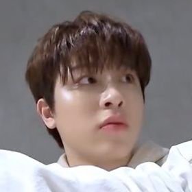 mmumi4's profile picture. Treasure 💎
Got7 💚