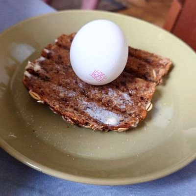 ParallelPlanes_'s profile picture. Filmmaker / Producer /  Editor
she/her