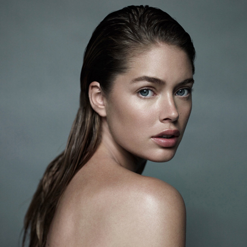 Obviously, this is not Doutzen Kroes' official Twitter account. But, we do give the best Doutzen Kroes content on Twitter. Follow if you think Doutzen rules.