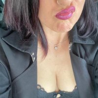 Mystérieuse Ivy (@mysterieusivy) 's Twitter Profile