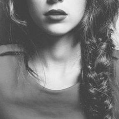 marywintergoo's profile picture. Product Designer at Rarible 💛