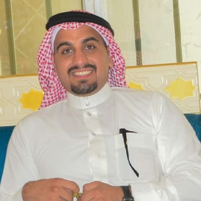 أفيضُ من الدّمع شوقاً إليه
لمن جاءَ بالنور في راحتيه
سلامٌ عليكَ نبيّ الهدى
فياربّ صلِّ وسلّم عليه
صلوا على محمد ﷺ